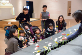Event Image: Baby Stroller Tour<br />"Lee Mingwei and His Relations" 2014<br />Photo: Tayama Tatsuyuki